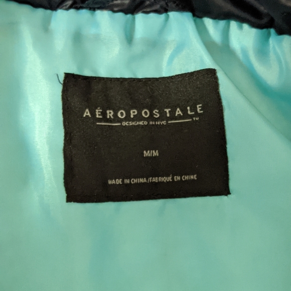 Aeropostale Quilted Puffer Vest - Picture 4 of 8